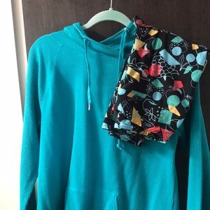 Teal hoodie with co ordinating lularoe OS leggings